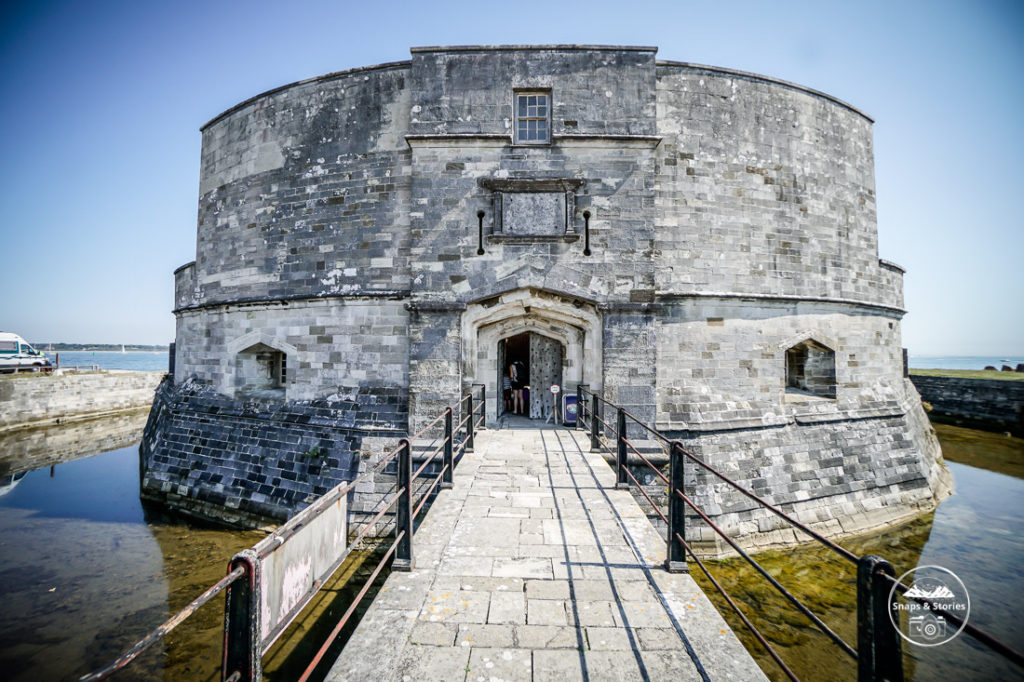 Calshot Castle